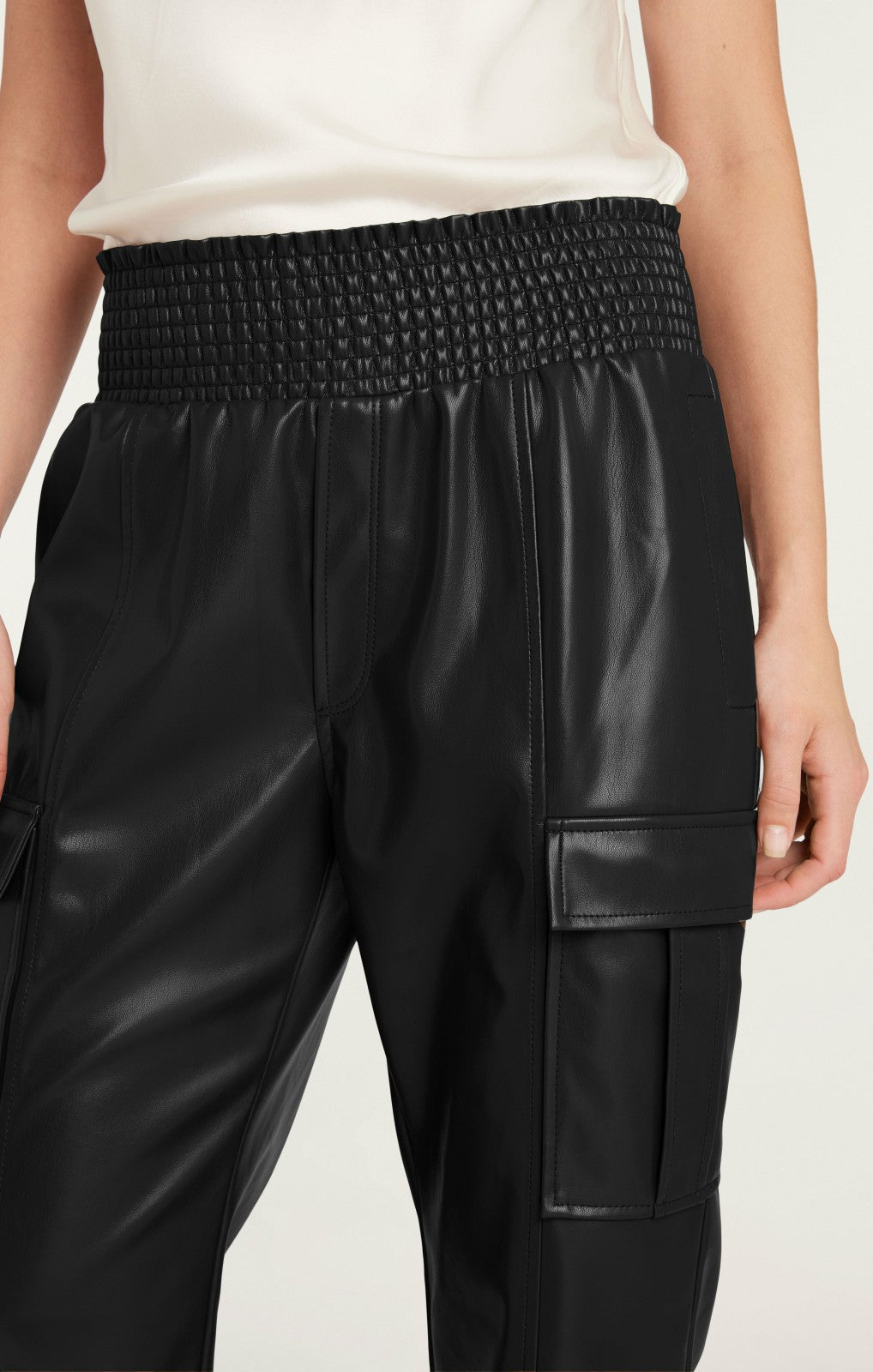 Lite Vegan Leather Jenning Pants Black