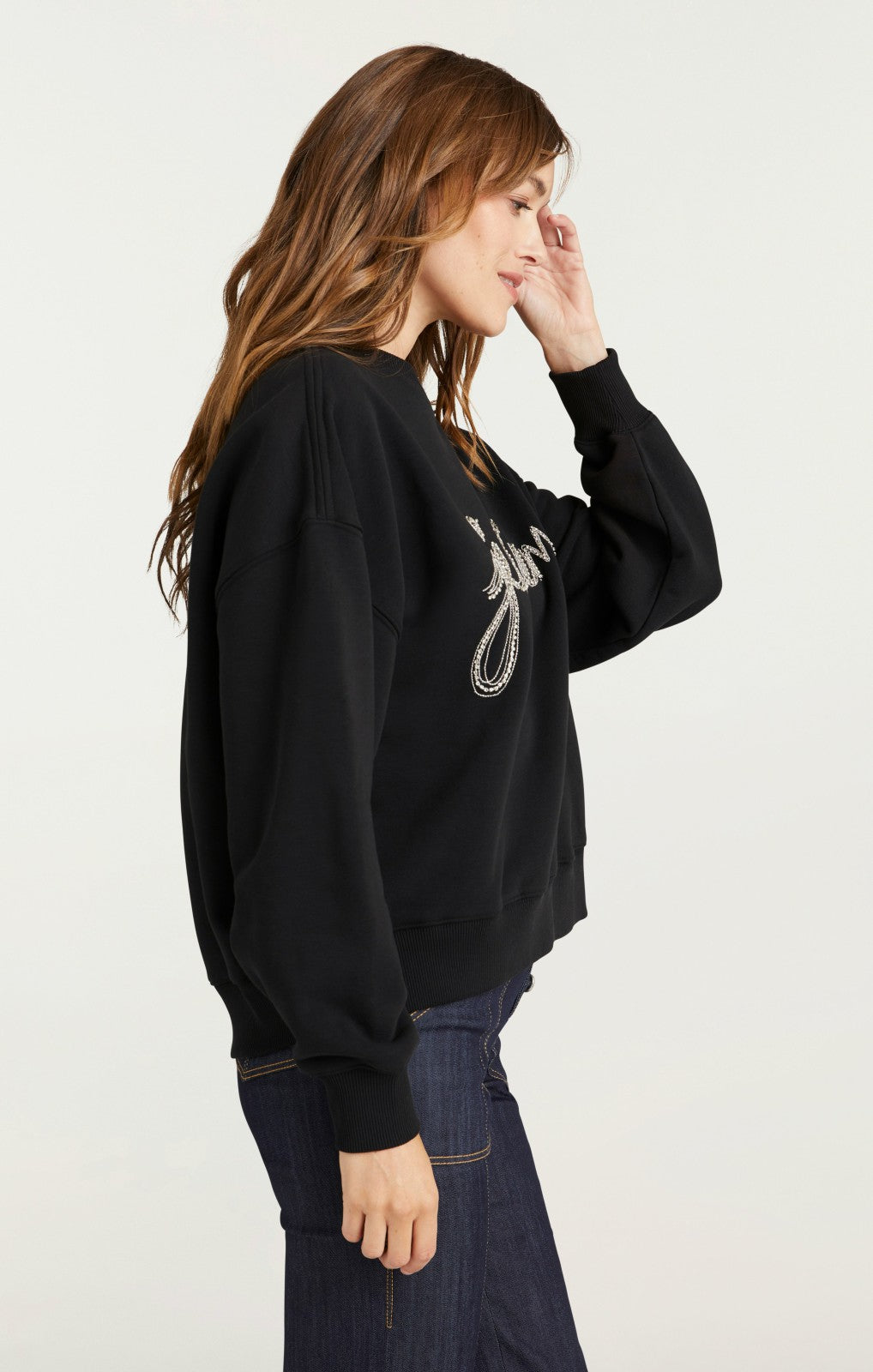 Je T'aime Chain Brandy Pullover Black
