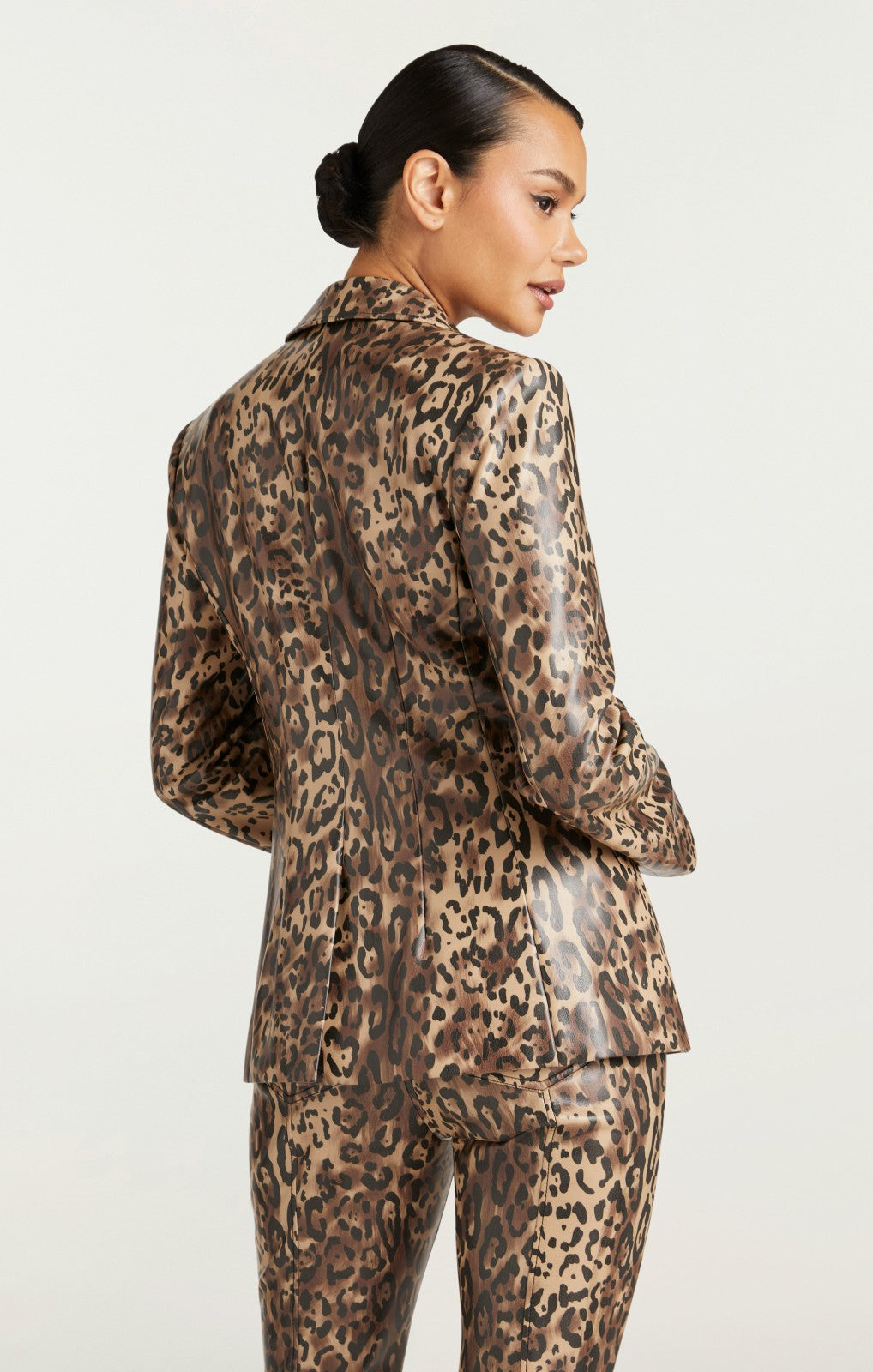 Leopard Vegan Leather Cheyenne Blazer Black/Sahara