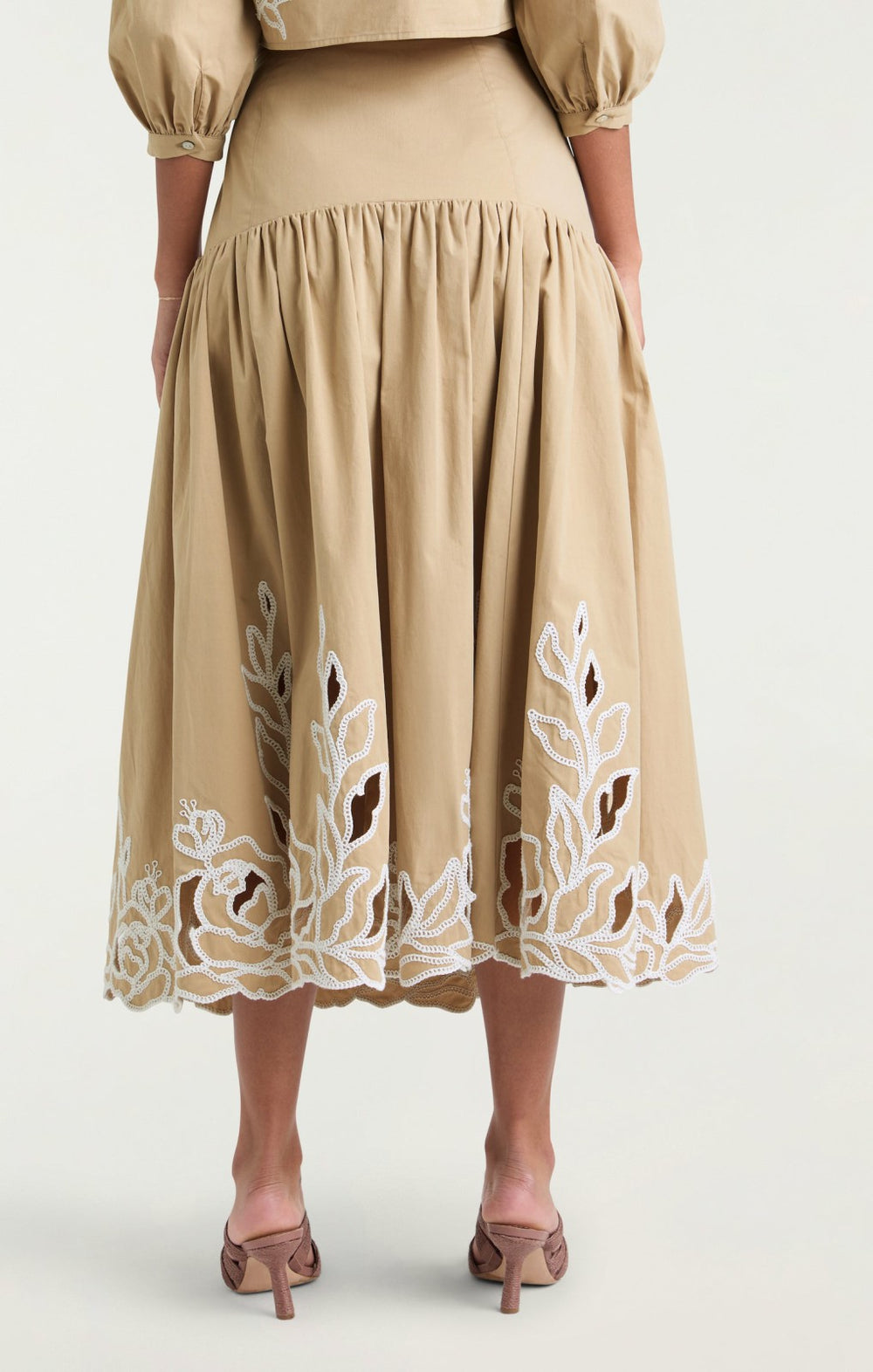 Trailing Peonies Tilda Skirt Khaki/White