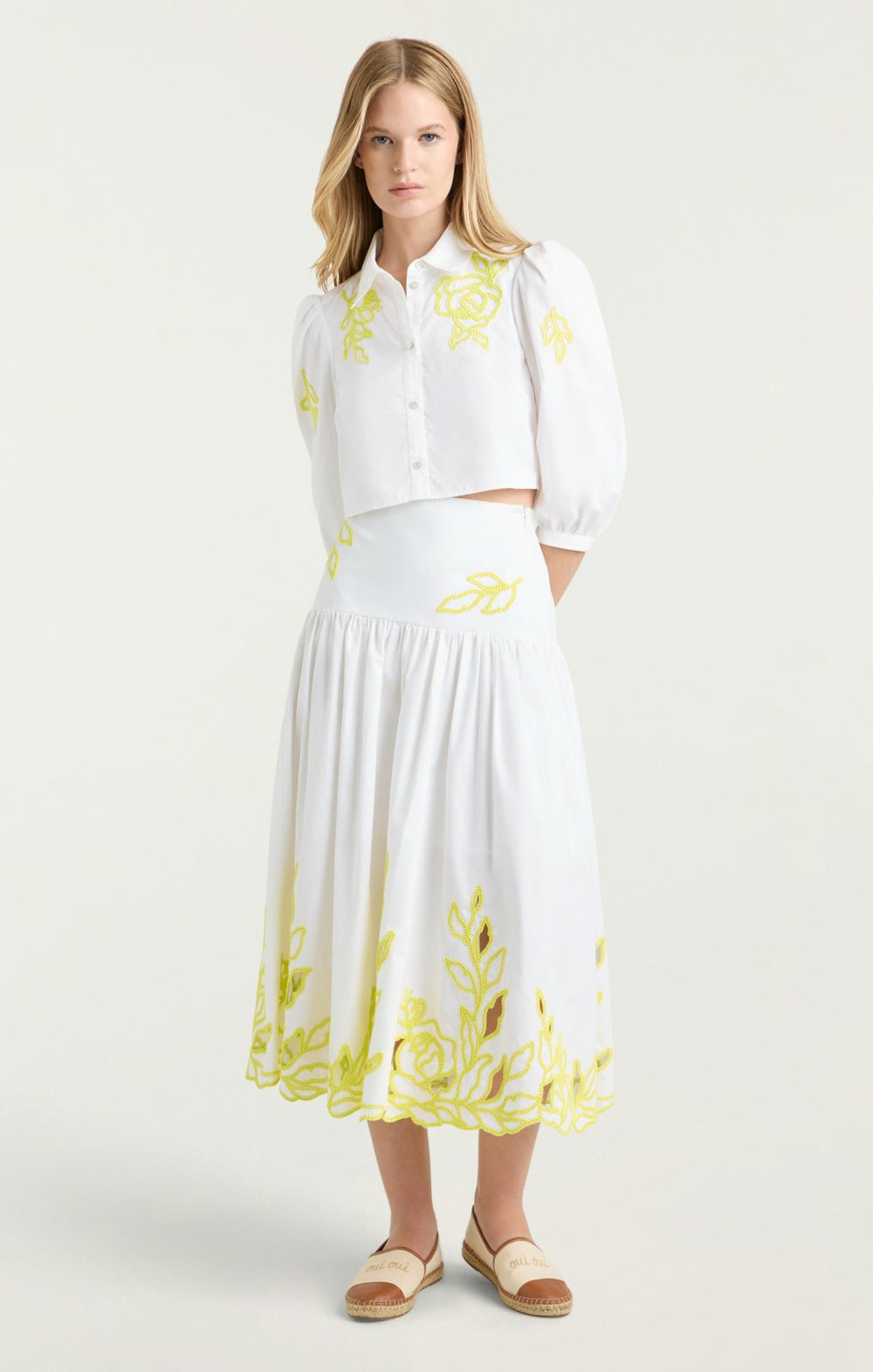 Trailing Peonies Tilda Skirt White/Golden Glow