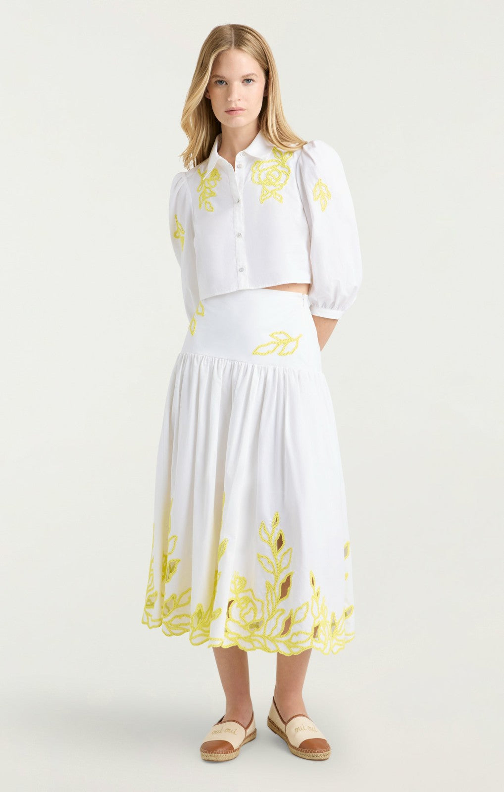Trailing Peonies Tilda Top White/Golden Glow