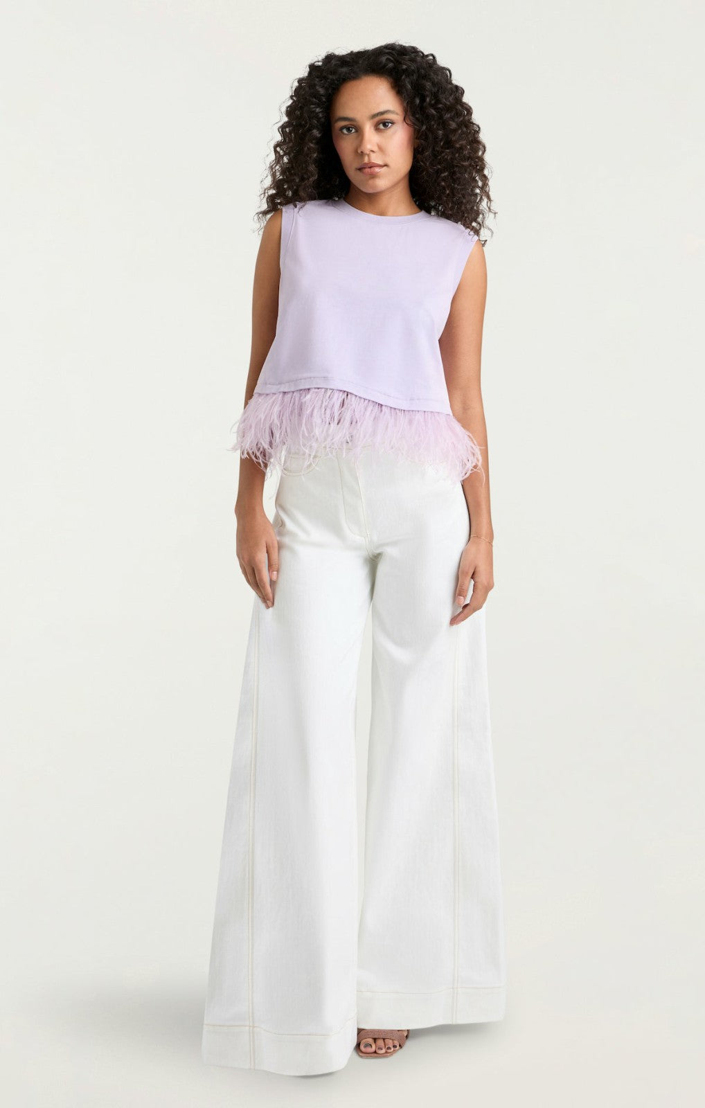 Cropped Feather Tee Light Honey Lavender