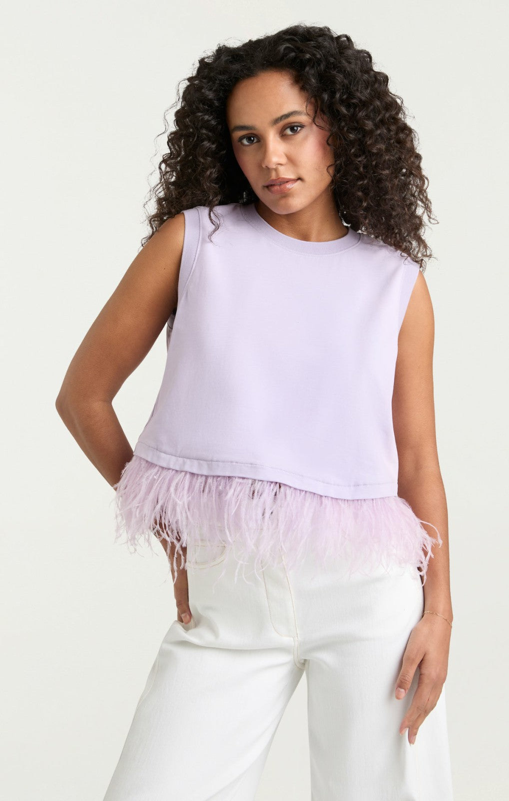 Cropped Feather Tee Light Honey Lavender