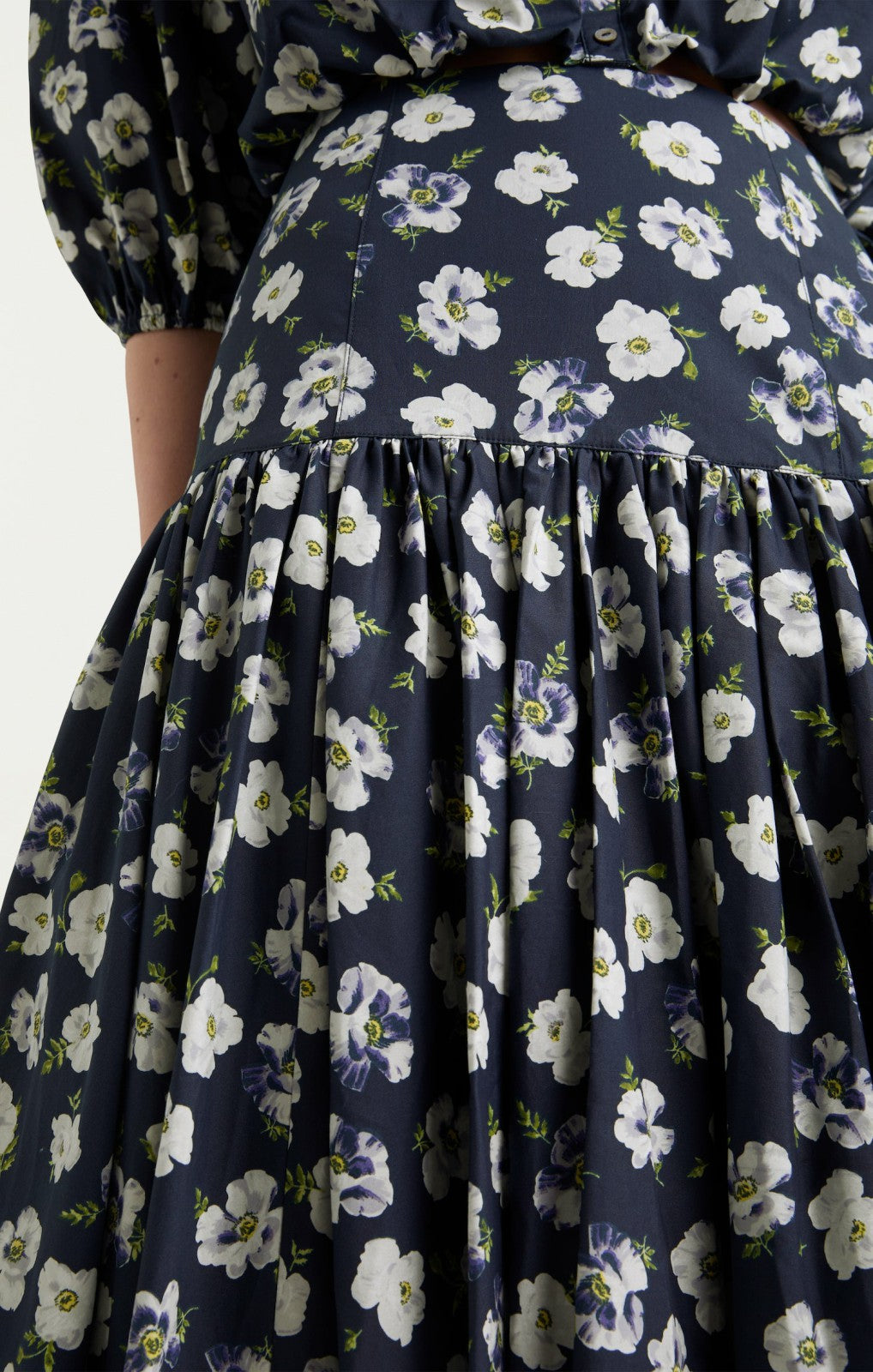Mini Tossed Poppies Ellah Skirt Navy Multi