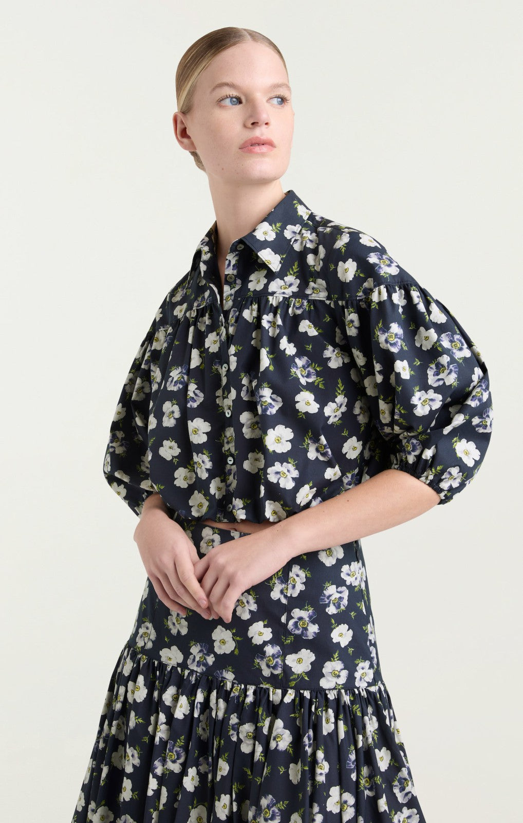 Mini Tossed Poppies Elysa Top Navy Multi