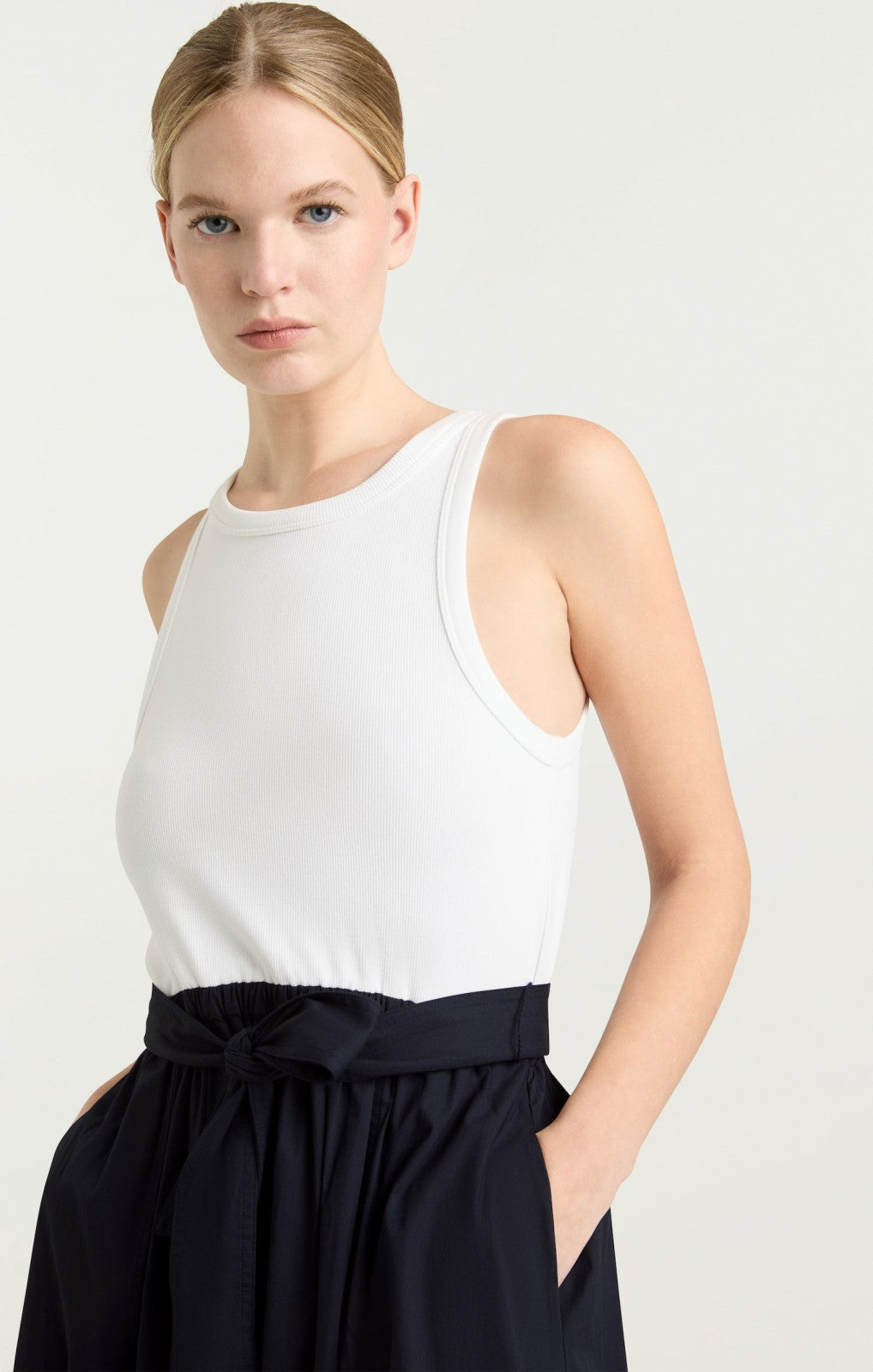 Zayla Dress White/Navy