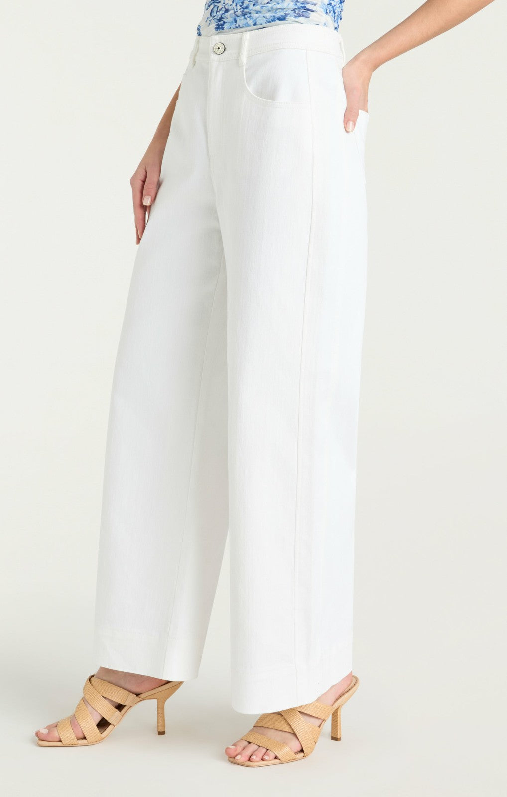 Betsy Pant White