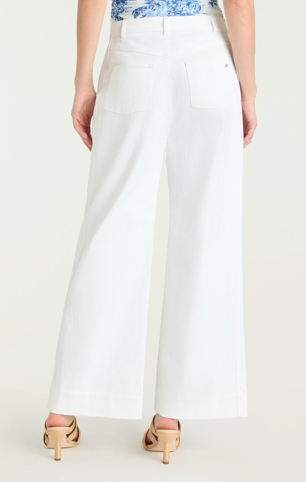 Betsy Pant White