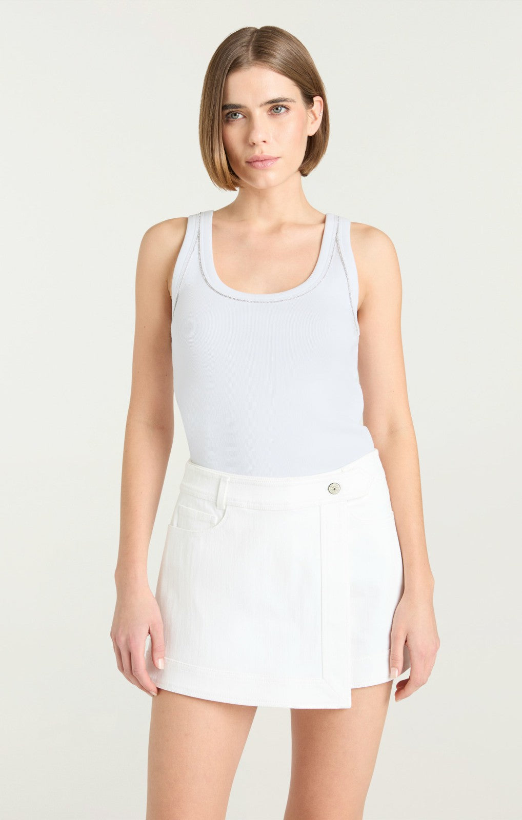 Quenta Top White